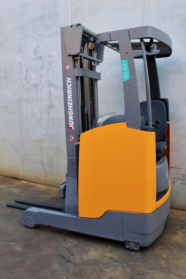 Jungheinrich ETV 112 560 DZ - Carrello retrattile: foto 4 Jungheinrich ETV 112 560 DZ - Carrello retrattile: foto 4