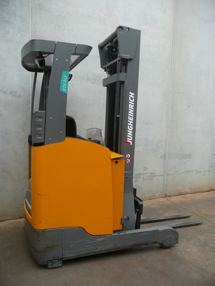Jungheinrich ETV 112 590 DZ - Carrello retrattile: foto 2 Jungheinrich ETV 112 590 DZ - Carrello retrattile: foto 2