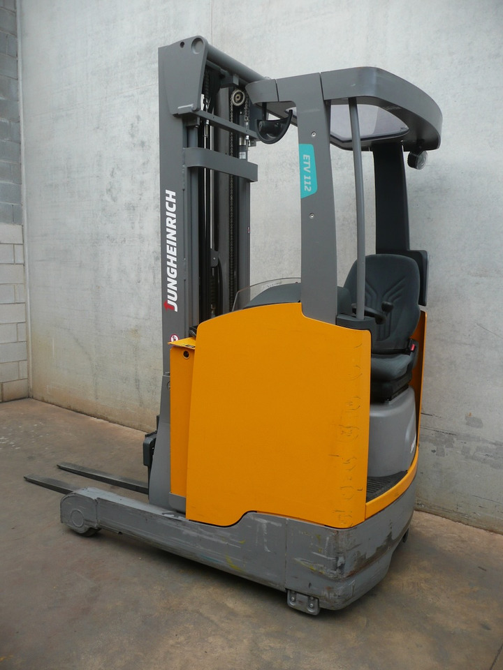 Jungheinrich ETV 112 590 DZ - Carrello retrattile: foto 4 Jungheinrich ETV 112 590 DZ - Carrello retrattile: foto 4