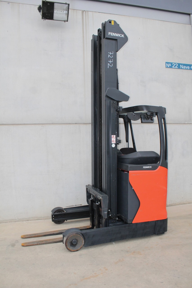 Linde R 16 - Carrello retrattile: foto 3 Linde R 16 - Carrello retrattile: foto 3