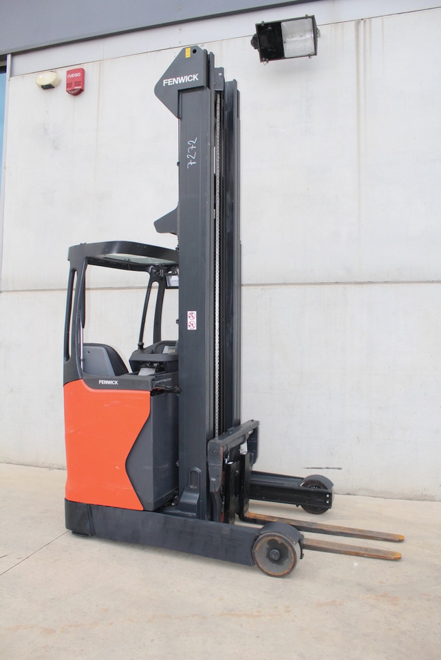 Linde R 16 - Carrello retrattile: foto 1 Linde R 16 - Carrello retrattile: foto 1