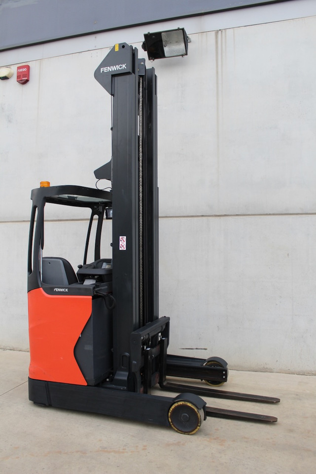 Linde R16-01 - Carrello retrattile: foto 1 Linde R16-01 - Carrello retrattile: foto 1
