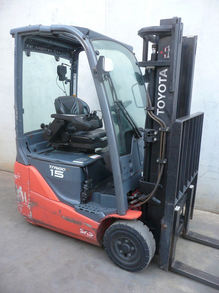 Toyota 8FBE15T - Carrello elevatore elettrico: foto 1 Toyota 8FBE15T - Carrello elevatore elettrico: foto 1