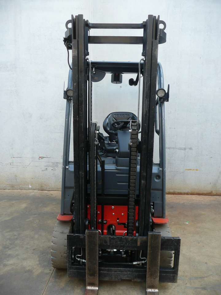 Toyota 8FBE16T - Carrello elevatore elettrico: foto 5 Toyota 8FBE16T - Carrello elevatore elettrico: foto 5