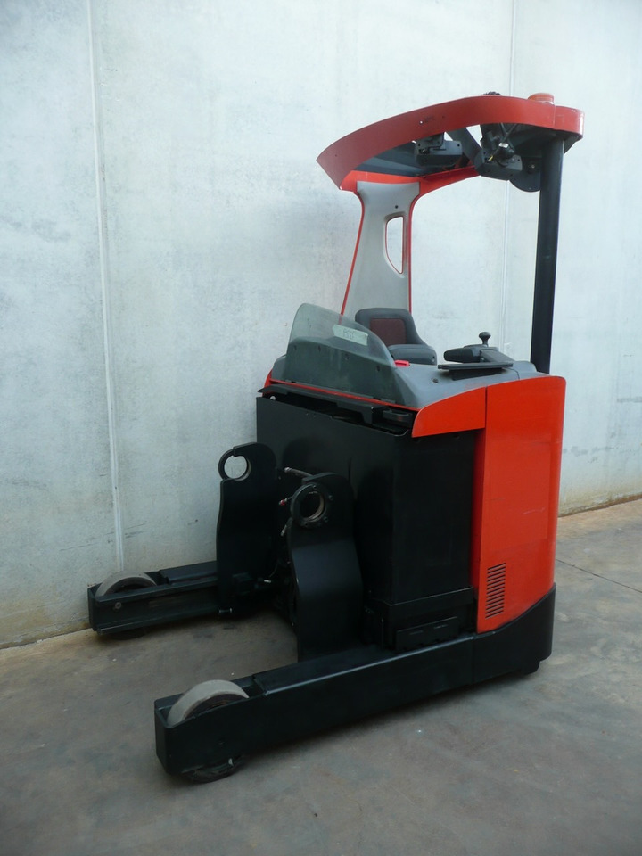 Toyota RRE 160 - Carrello retrattile: foto 2 Toyota RRE 160 - Carrello retrattile: foto 2