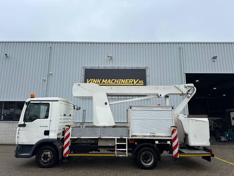 BISON Palfinger TKA 17 - Piattaforma autocarrata: foto 1 BISON Palfinger TKA 17 - Piattaforma autocarrata: foto 1