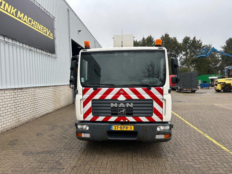 BISON Palfinger TKA 17 - Piattaforma autocarrata: foto 3 BISON Palfinger TKA 17 - Piattaforma autocarrata: foto 3