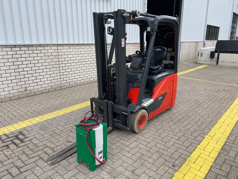 Linde E 16 H-02 - Carrello elevatore elettrico: foto 2 Linde E 16 H-02 - Carrello elevatore elettrico: foto 2