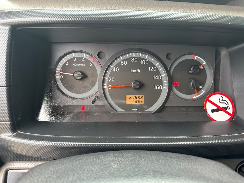 Palfinger P 260 B op Nissan Cabstar - Piattaforma autocarrata: foto 3 Palfinger P 260 B op Nissan Cabstar - Piattaforma autocarrata: foto 3