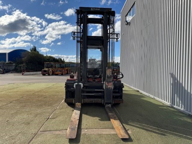 Carrello elevatore diesel Kalmar DCE 140-6: foto 9