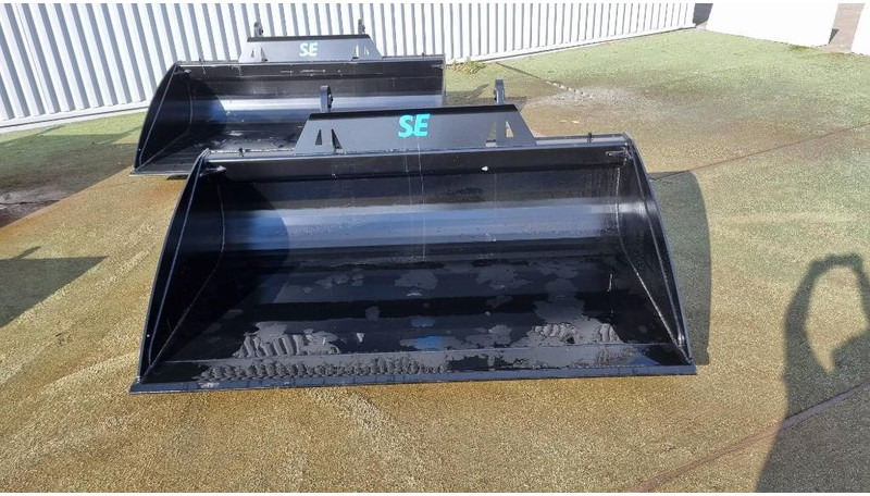 SE Equipment / Planeringsskopa / 2200 / 2400/ 2500 - Benna per Macchina da cantiere: foto 5 SE Equipment / Planeringsskopa / 2200 / 2400/ 2500 - Benna per Macchina da cantiere: foto 5
