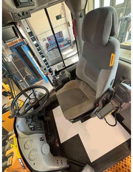 Volvo L 90 H - Pala gommata: foto 3 Volvo L 90 H - Pala gommata: foto 3