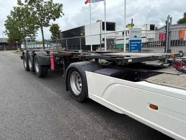 Pacton Containerchassis 20/30ft 2 lift axles ADR - Semirimorchio portacontainer/ Caisse interchangeable: foto 3 Pacton Containerchassis 20/30ft 2 lift axles ADR - Semirimorchio portacontainer/ Caisse interchangeable: foto 3