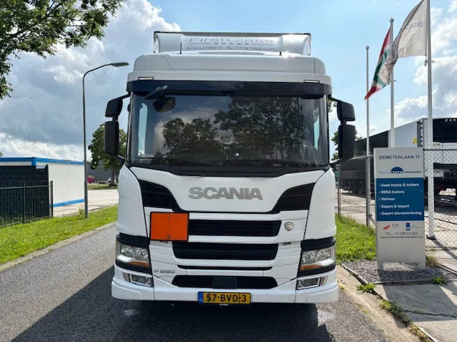 Scania P280 Closed box taillift 2000 kg Fuel CNG ADR 2 units in stock - Autocarro furgonato: foto 2 Scania P280 Closed box taillift 2000 kg Fuel CNG ADR 2 units in stock - Autocarro furgonato: foto 2