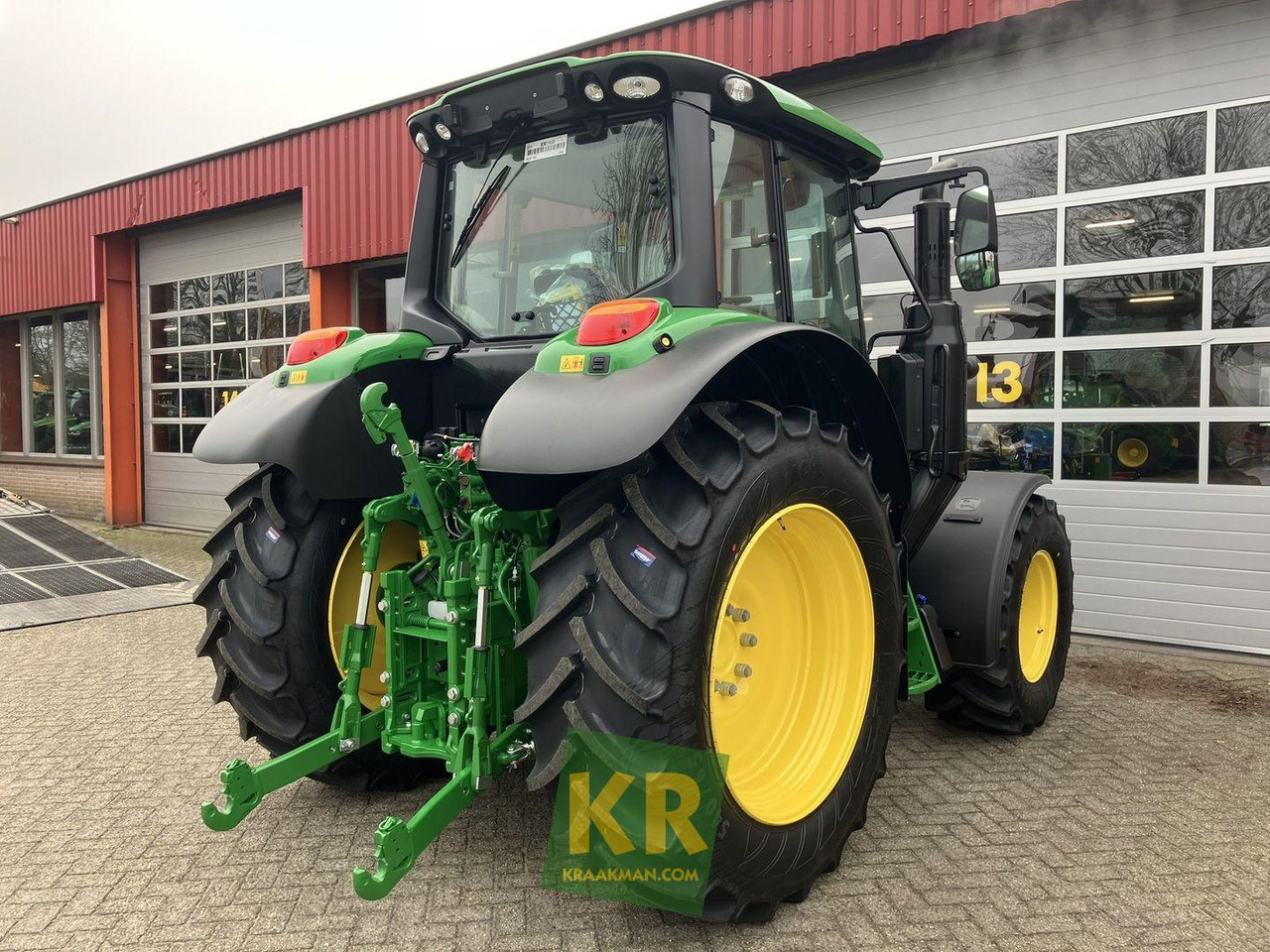 6090M John Deere - Trattore: foto 3 6090M John Deere - Trattore: foto 3