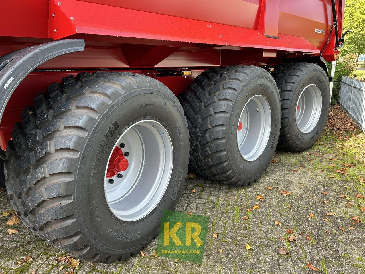 BIG BODY 900 Krampe - Rimorchio a cassone agricolo: foto 4 BIG BODY 900 Krampe - Rimorchio a cassone agricolo: foto 4