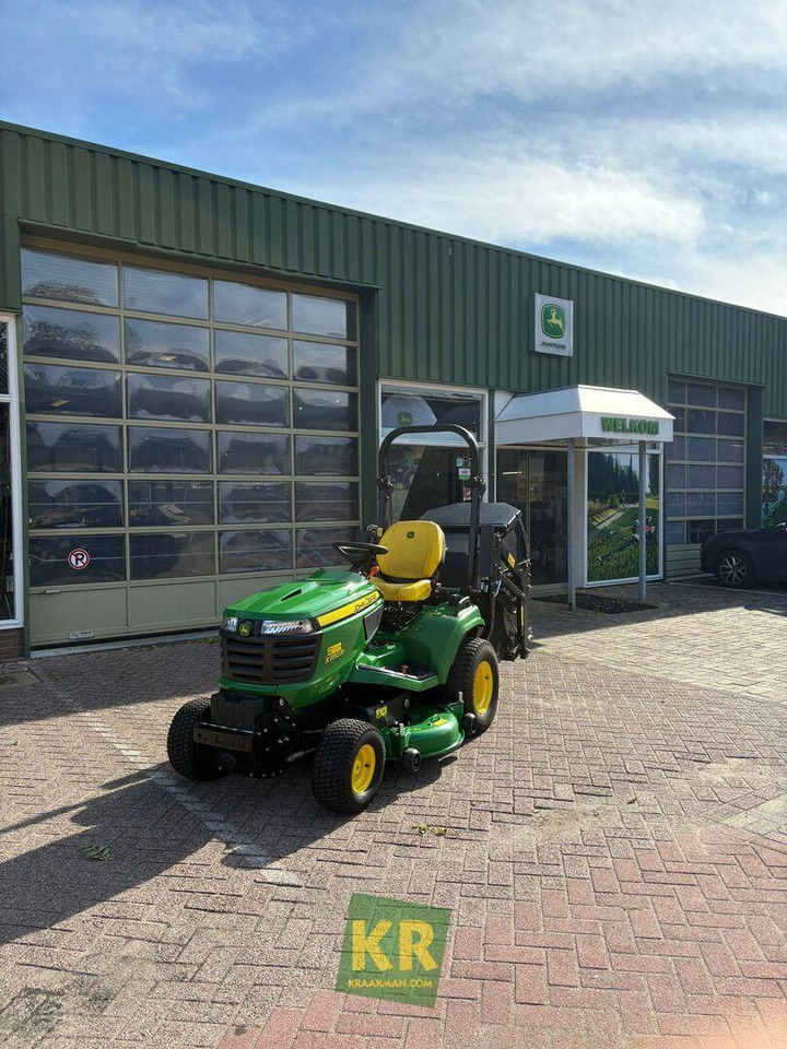 John Deere X950R - Tagliaerba: foto 1 John Deere X950R - Tagliaerba: foto 1