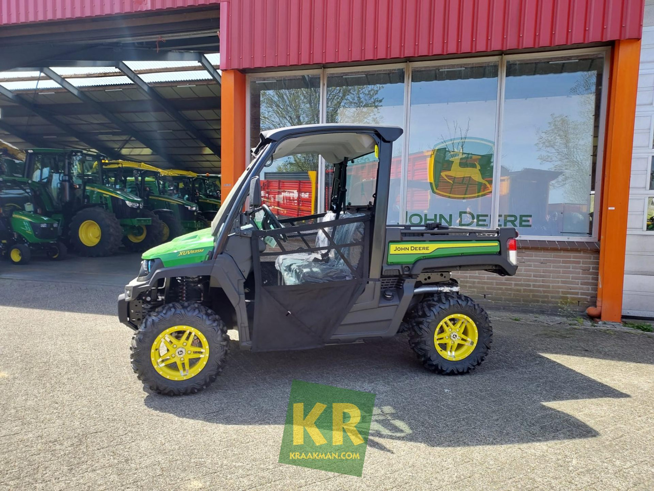 John Deere XUV835M - Quad: foto 2 John Deere XUV835M - Quad: foto 2