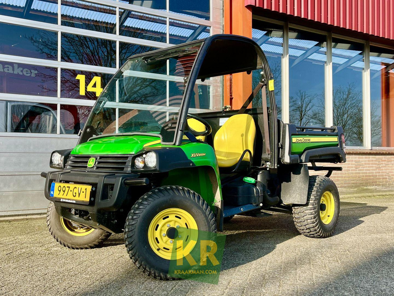 John Deere XUV855M - Quad: foto 1 John Deere XUV855M - Quad: foto 1