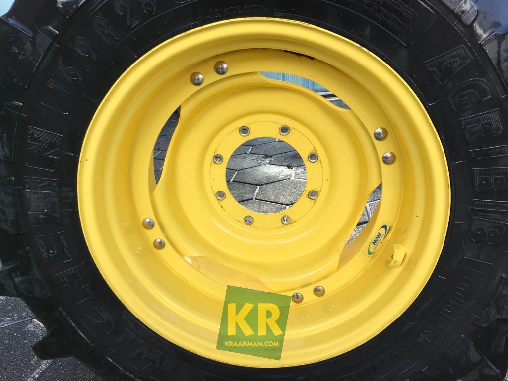 Michelin Banden Michelin - Ruota completa per Macchina agricola: foto 3 Michelin Banden Michelin - Ruota completa per Macchina agricola: foto 3