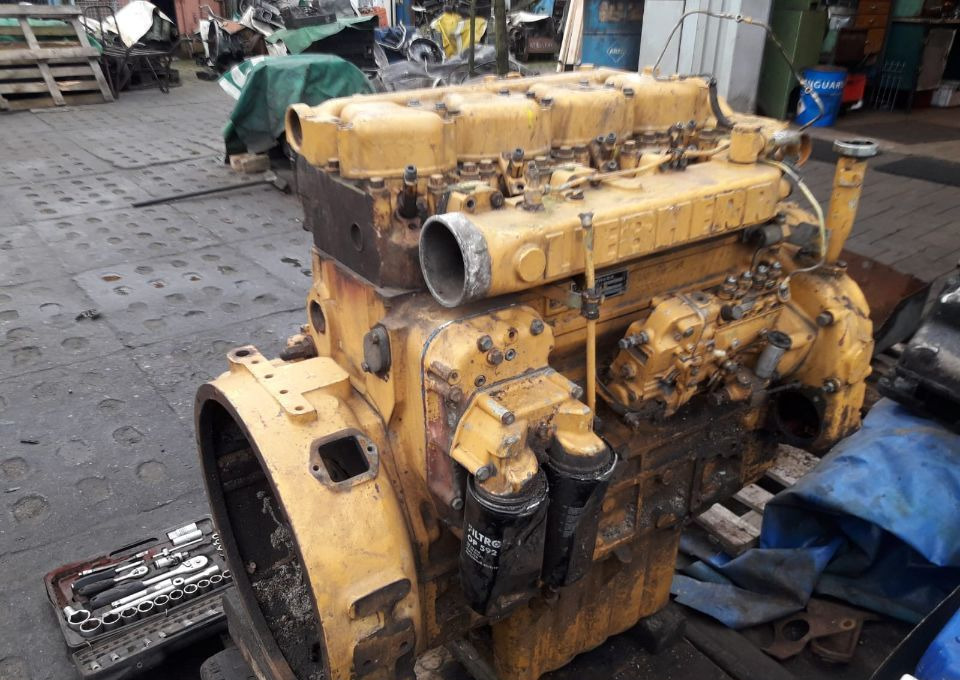 Blok Silnika LIEBHERR D904 D 904 NA 904 T CZĘŚCI WAŁ KORBOWY GŁOWICA TŁOK - Blocco cilindri per Macchina da cantiere: foto 1 Blok Silnika LIEBHERR D904 D 904 NA 904 T CZĘŚCI WAŁ KORBOWY GŁOWICA TŁOK - Blocco cilindri per Macchina da cantiere: foto 1