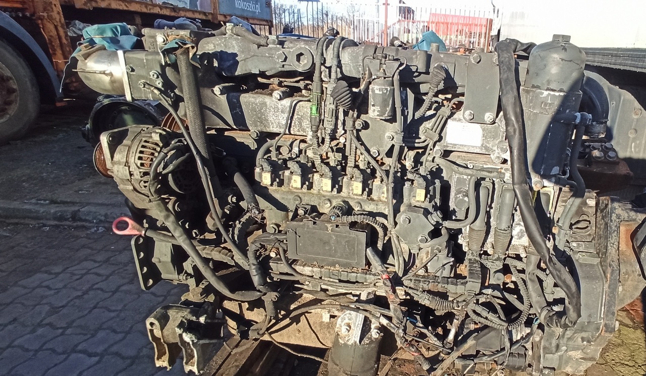 DAF PACCAR CF 75 310 PR228S1 - Motore e ricambi per Camion: foto 2 DAF PACCAR CF 75 310 PR228S1 - Motore e ricambi per Camion: foto 2