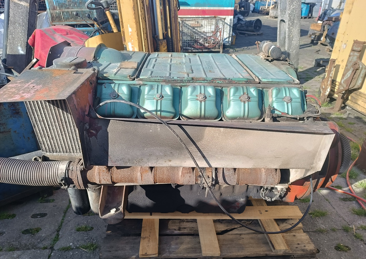 DEUTZ F 10 L 413 F F10L413F 256 HP / 305 HP - Motore e ricambi per Macchinario industriale: foto 1 DEUTZ F 10 L 413 F F10L413F 256 HP / 305 HP - Motore e ricambi per Macchinario industriale: foto 1