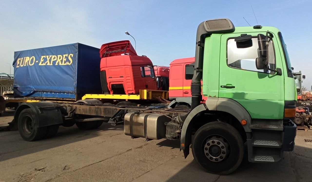 MERCEDES-BENZ ATEGO 1823 - Autocarro telaio: foto 1 MERCEDES-BENZ ATEGO 1823 - Autocarro telaio: foto 1