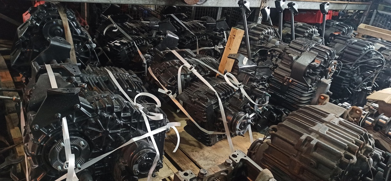 MERCEDES-BENZ VG3000 VG 3000 AROCS ACTROS 4x4 6x6 8x6 8x8 - Trasmissione per Camion: foto 4 MERCEDES-BENZ VG3000 VG 3000 AROCS ACTROS 4x4 6x6 8x6 8x8 - Trasmissione per Camion: foto 4