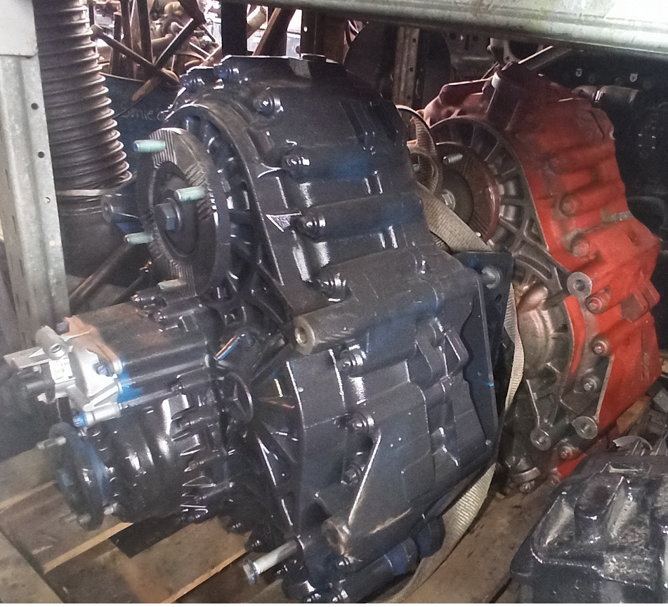 MERCEDES-BENZ VG3000 VG 3000 AROCS ACTROS 4x4 6x6 8x6 8x8 - Trasmissione per Camion: foto 1 MERCEDES-BENZ VG3000 VG 3000 AROCS ACTROS 4x4 6x6 8x6 8x8 - Trasmissione per Camion: foto 1