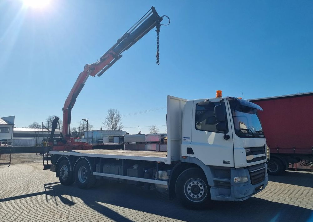 DAF CF 85 360 - Autocarro con pianale/ Cassone fisso, Camion con gru: foto 2 DAF CF 85 360 - Autocarro con pianale/ Cassone fisso, Camion con gru: foto 2