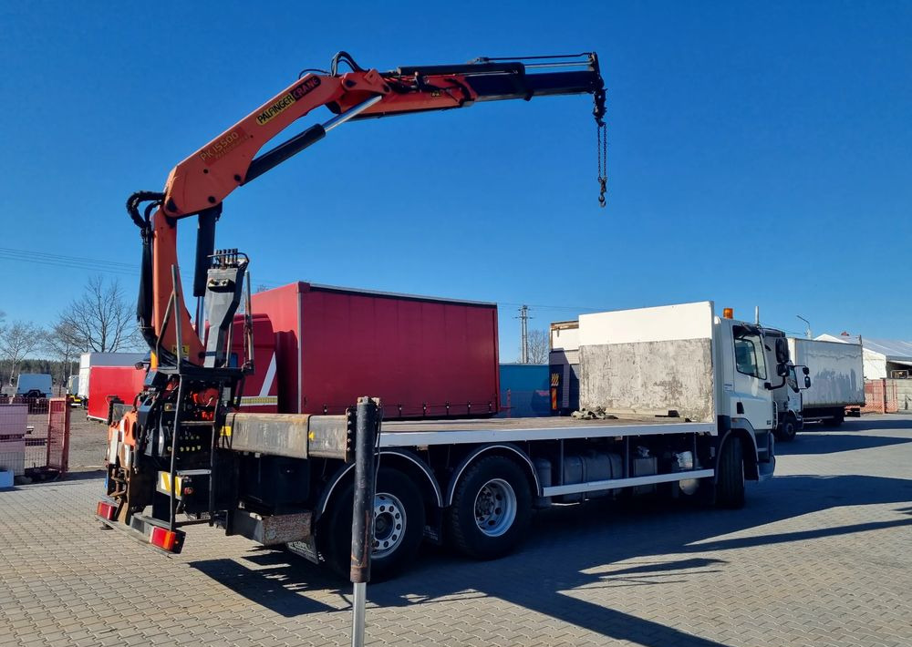 DAF CF 85 360 - Autocarro con pianale/ Cassone fisso, Camion con gru: foto 3 DAF CF 85 360 - Autocarro con pianale/ Cassone fisso, Camion con gru: foto 3