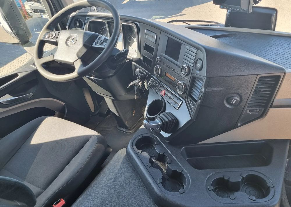 Mercedes-Benz Actros 1836 - Camion centinato: foto 5 Mercedes-Benz Actros 1836 - Camion centinato: foto 5