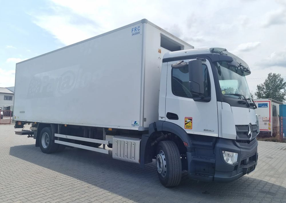 Mercedes-Benz Antos 1830 - Autocarro frigorifero: foto 2 Mercedes-Benz Antos 1830 - Autocarro frigorifero: foto 2