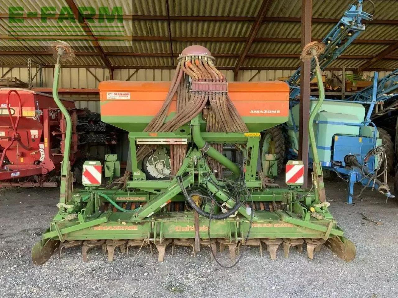 Amazone pneumatique - Seminatrice combinata: foto 1 Amazone pneumatique - Seminatrice combinata: foto 1