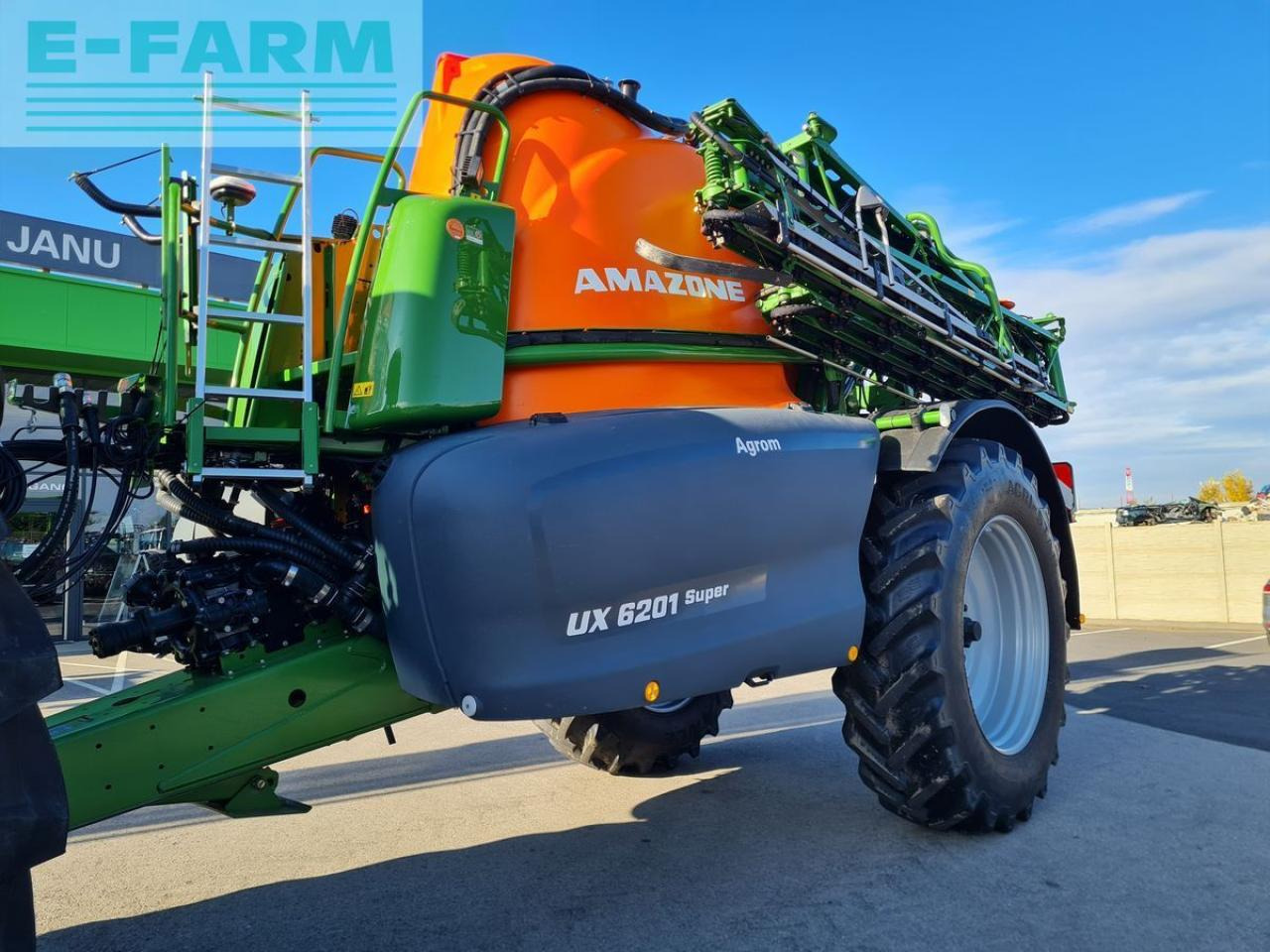 Amazone ux 6201 super - Polverizzatore trainato: foto 5 Amazone ux 6201 super - Polverizzatore trainato: foto 5