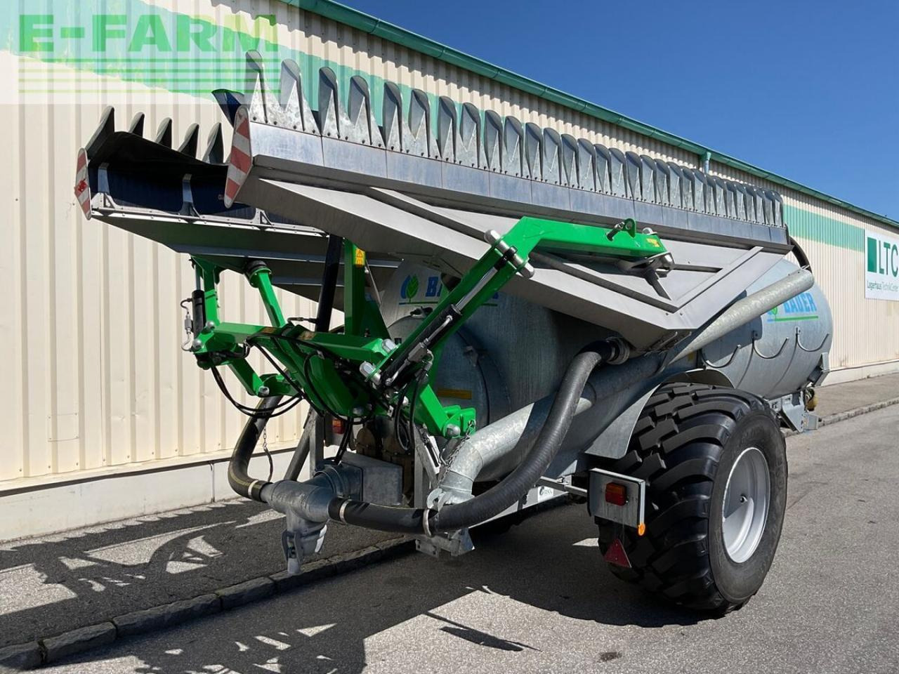 Bauer v 81 mit schleppfix sfa 9 - Carrobotte: foto 4 Bauer v 81 mit schleppfix sfa 9 - Carrobotte: foto 4