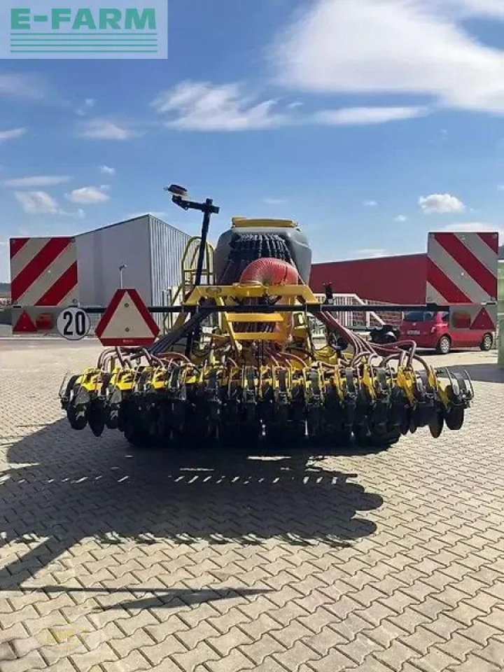 Bednar omega oo 3000 l - Seminatrice combinata: foto 3 Bednar omega oo 3000 l - Seminatrice combinata: foto 3