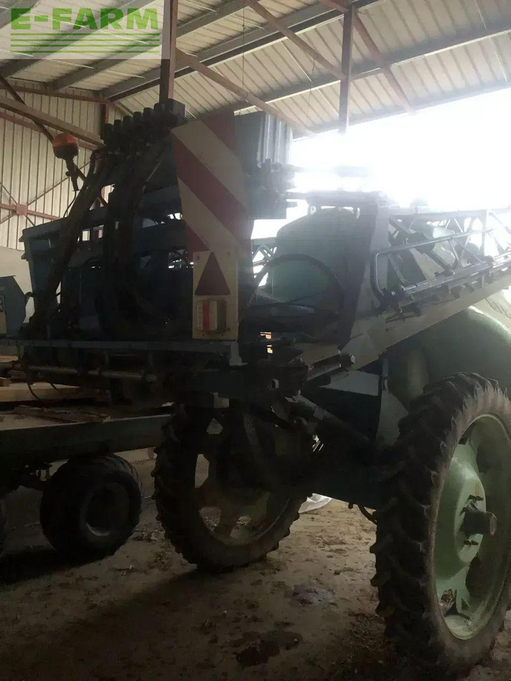 Berthoud tenor 35 - Polverizzatore trainato: foto 3 Berthoud tenor 35 - Polverizzatore trainato: foto 3