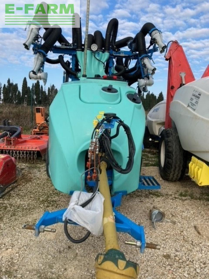 Berthoud win air - Polverizzatore trainato: foto 1 Berthoud win air - Polverizzatore trainato: foto 1