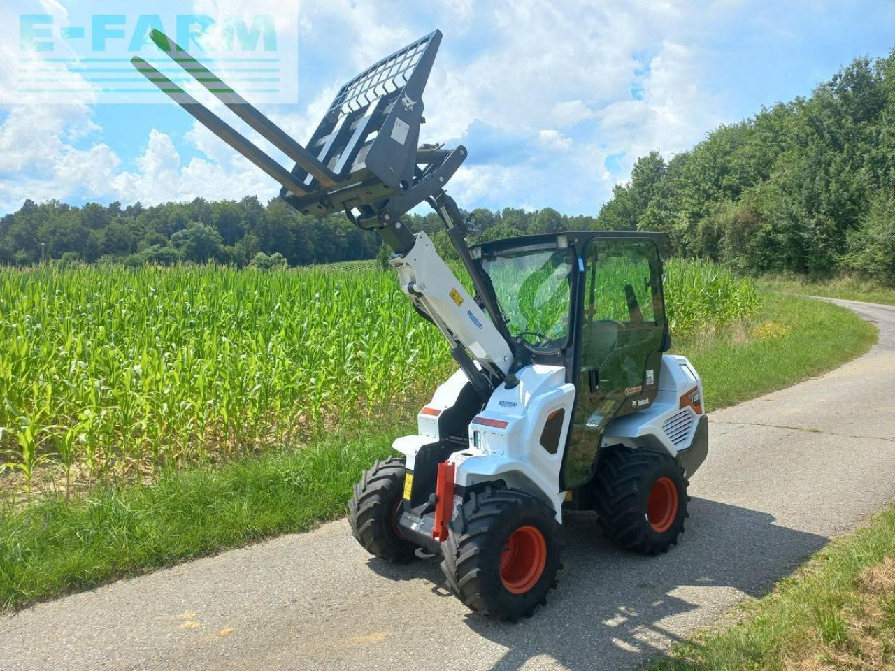 Bobcat l 28 e - Miniescavatore: foto 1 Bobcat l 28 e - Miniescavatore: foto 1
