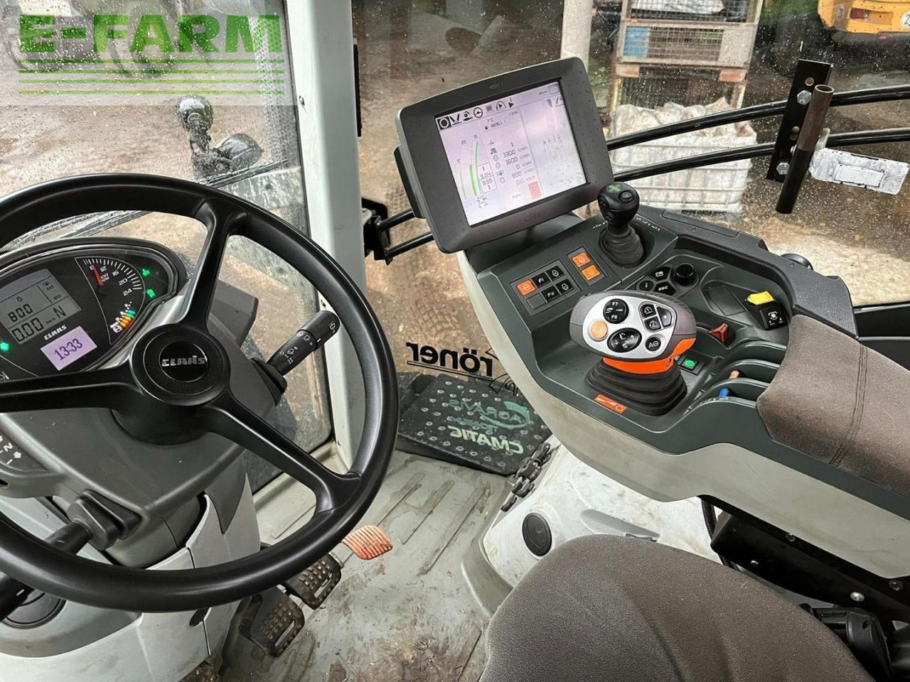 CLAAS AXION 810 CMATIC CMATIC - Trattore: foto 4 CLAAS AXION 810 CMATIC CMATIC - Trattore: foto 4