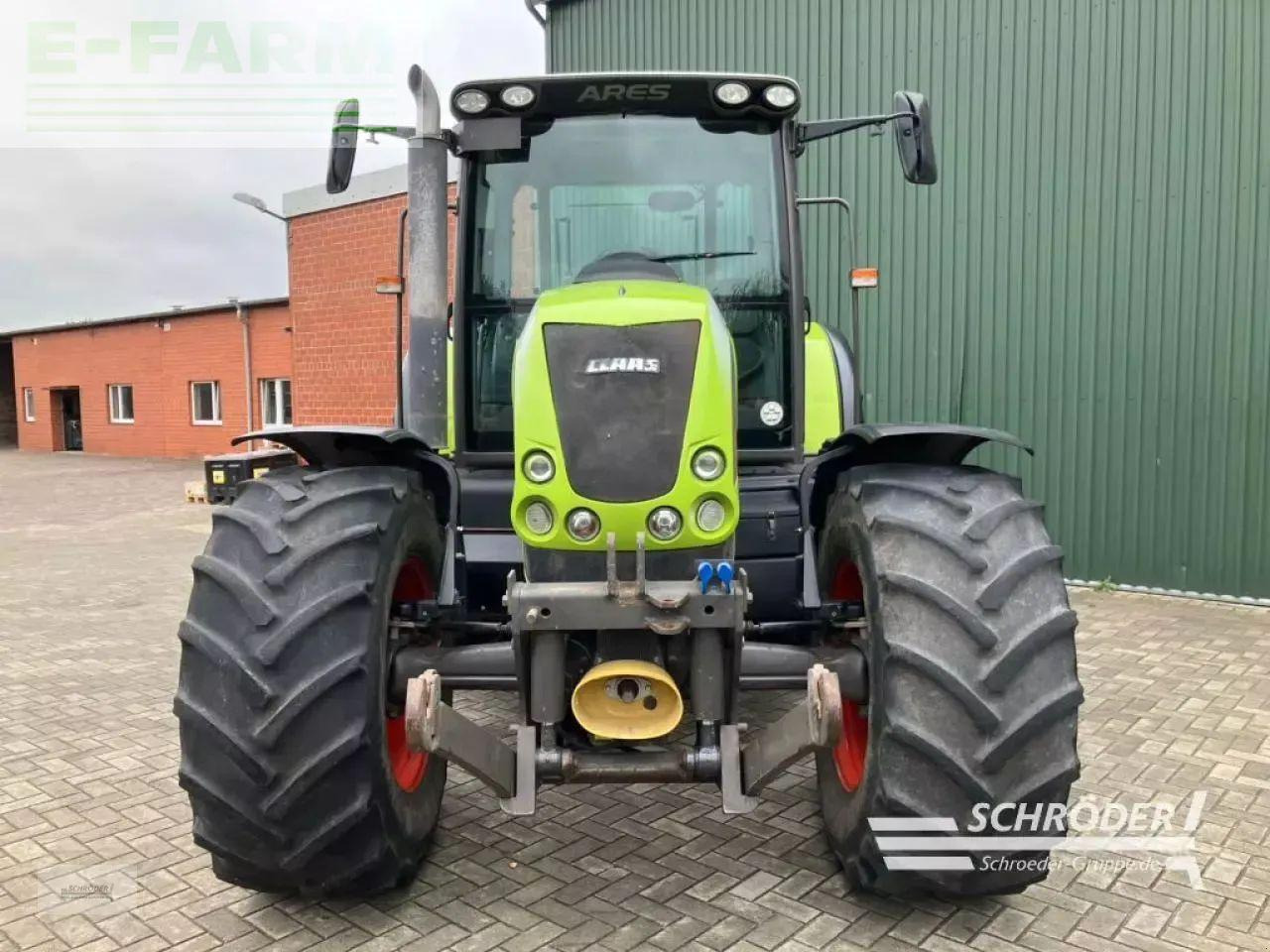 CLAAS ares 697 atz ATZ - Trattore: foto 2 CLAAS ares 697 atz ATZ - Trattore: foto 2