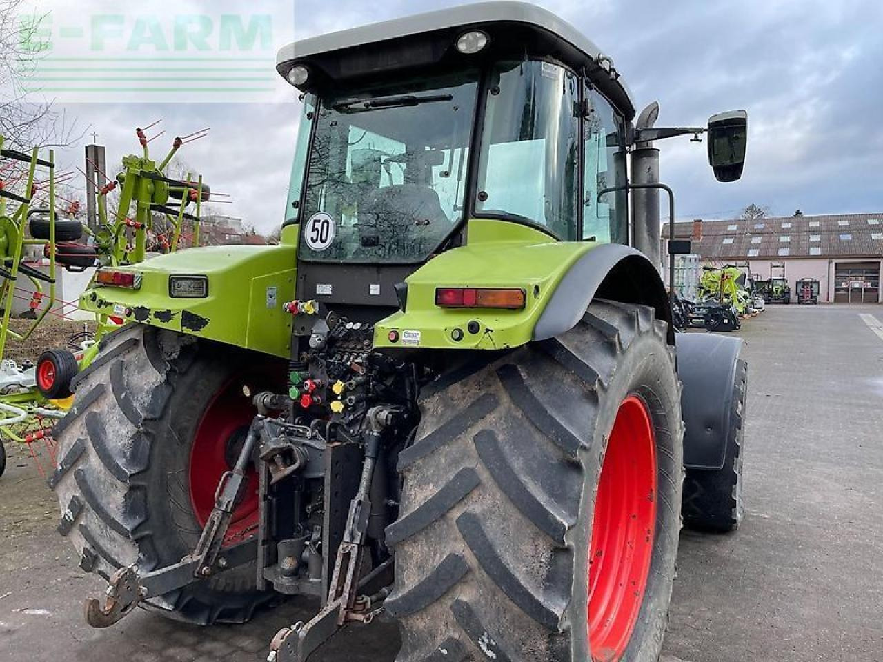 CLAAS ares 697 atz mit fronthydraulik und frontladerkonsolen stoll ATZ - Trattore: foto 3 CLAAS ares 697 atz mit fronthydraulik und frontladerkonsolen stoll ATZ - Trattore: foto 3