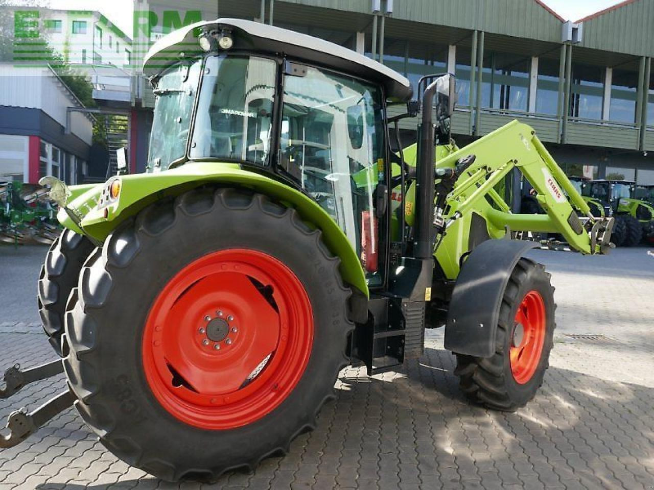 CLAAS arion 420 - Trattore: foto 5 CLAAS arion 420 - Trattore: foto 5