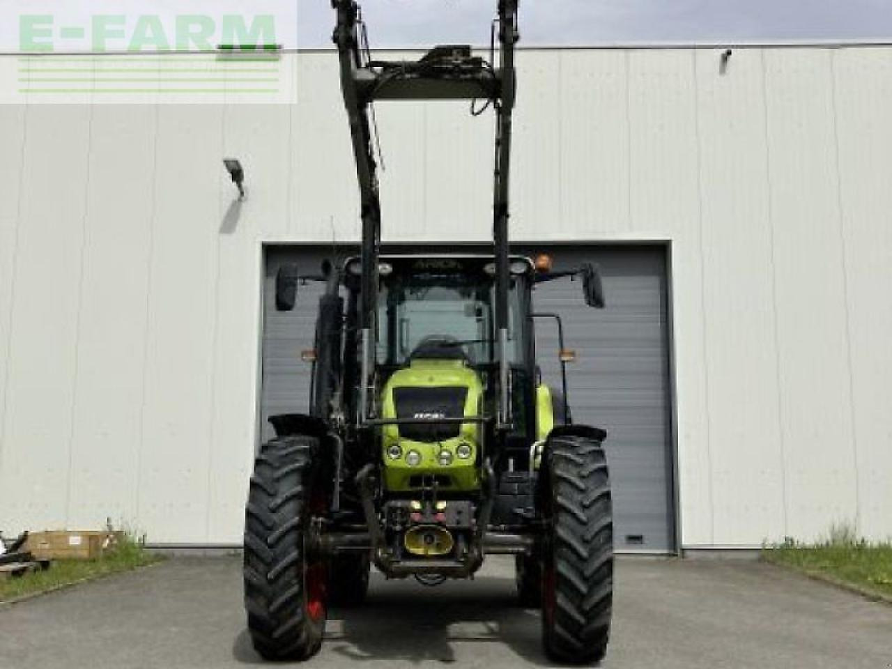CLAAS arion 420 cis mit fl mx u10 - Trattore: foto 2 CLAAS arion 420 cis mit fl mx u10 - Trattore: foto 2