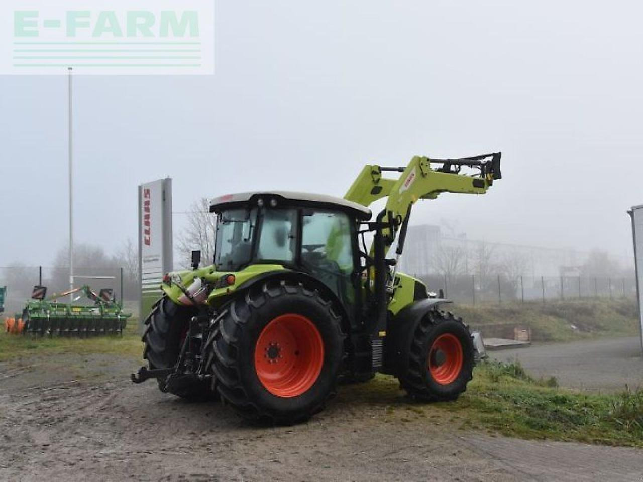 CLAAS arion 420 - st v advanced claa - Trattore: foto 4 CLAAS arion 420 - st v advanced claa - Trattore: foto 4
