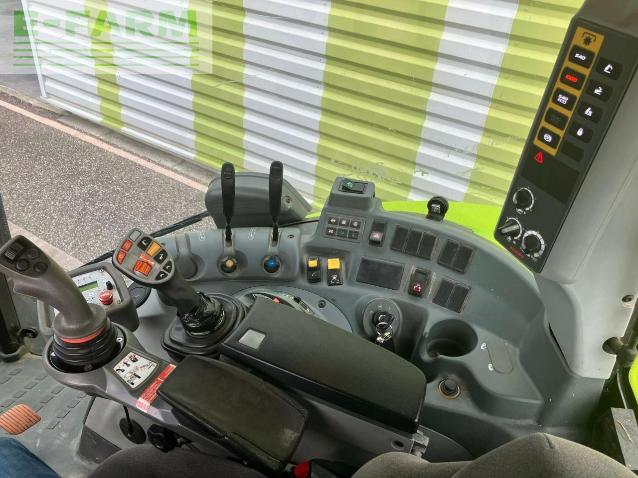 Trattore CLAAS arion 440 m (a43/250): foto 9