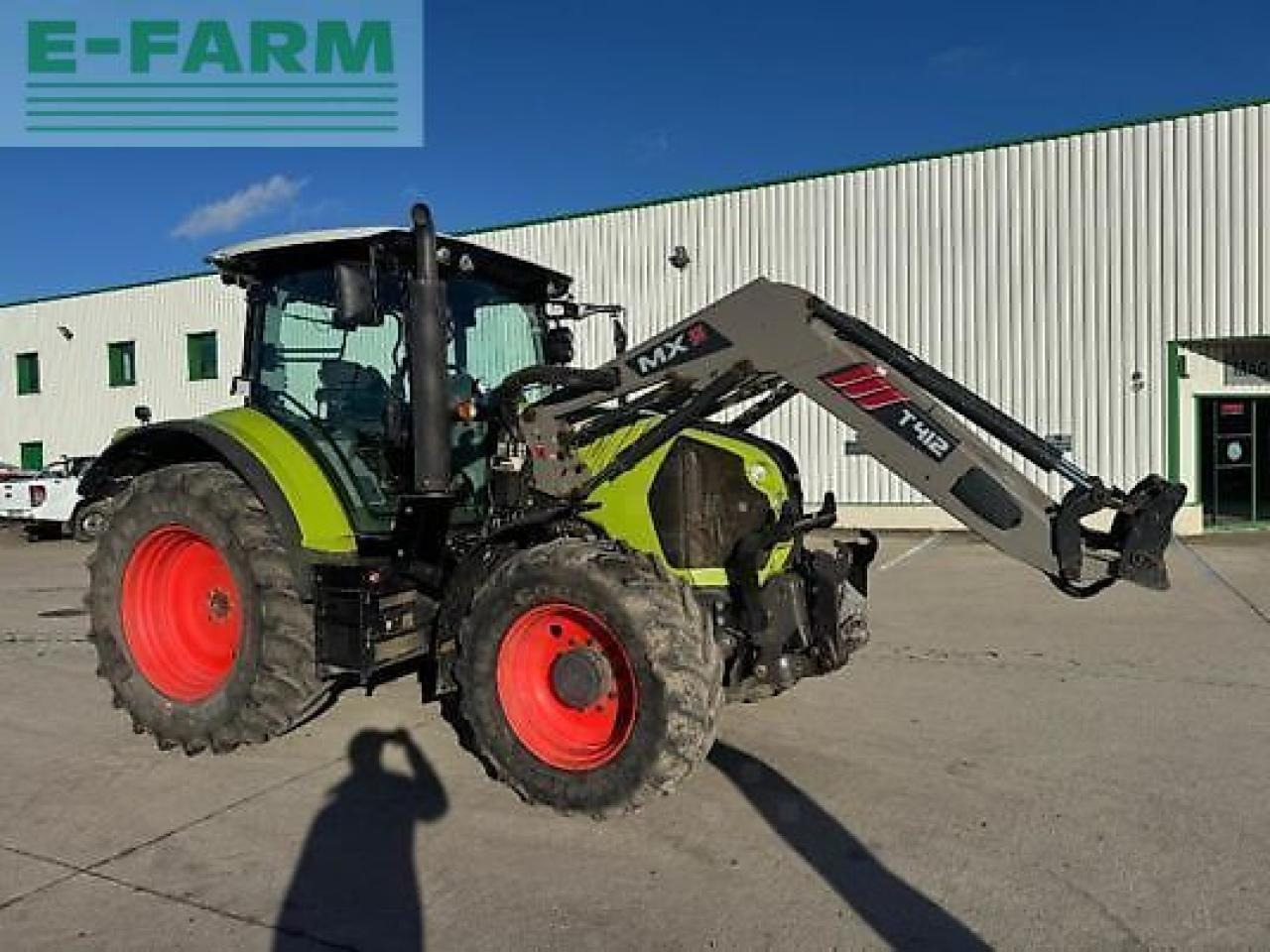 CLAAS arion 520 - Trattore: foto 3 CLAAS arion 520 - Trattore: foto 3