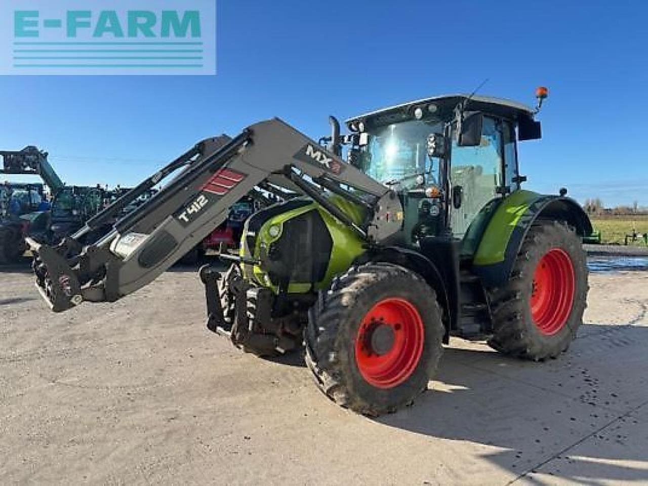 CLAAS arion 520 - Trattore: foto 1 CLAAS arion 520 - Trattore: foto 1